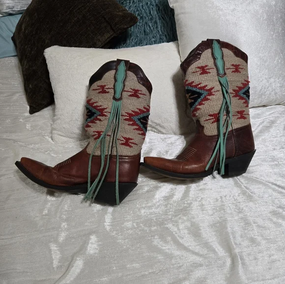 Western Fringe Leather Boots By Laredo Size 8 EUC - Picture 4 of 11